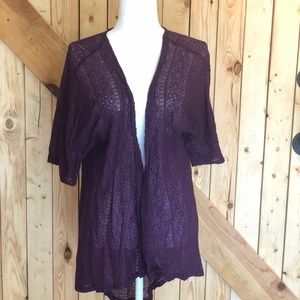 👩🏻‍💻 Lularoe “Lindsay” purple kimono
